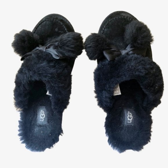 UGG Australia Slippers Slides Black Suede Sheepskin Style Hafnir - Picture 7 of 11